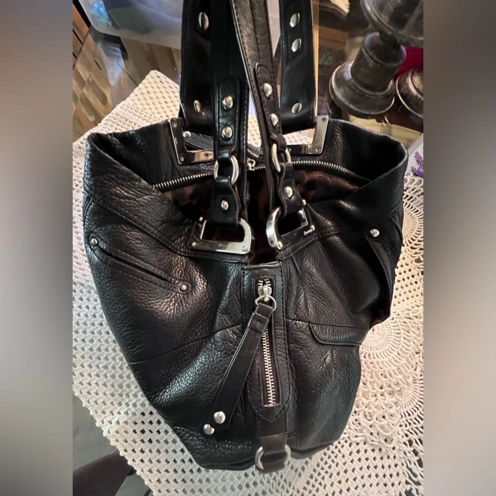 B.MAKOWSKY 100% Luxury Leather Black with Silver Hardware Animal Print Interior